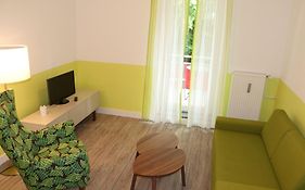 Travel Apartments